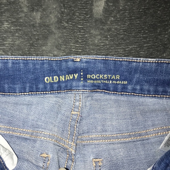 Old Navy Rockstar Jeans - Picture 5 of 6